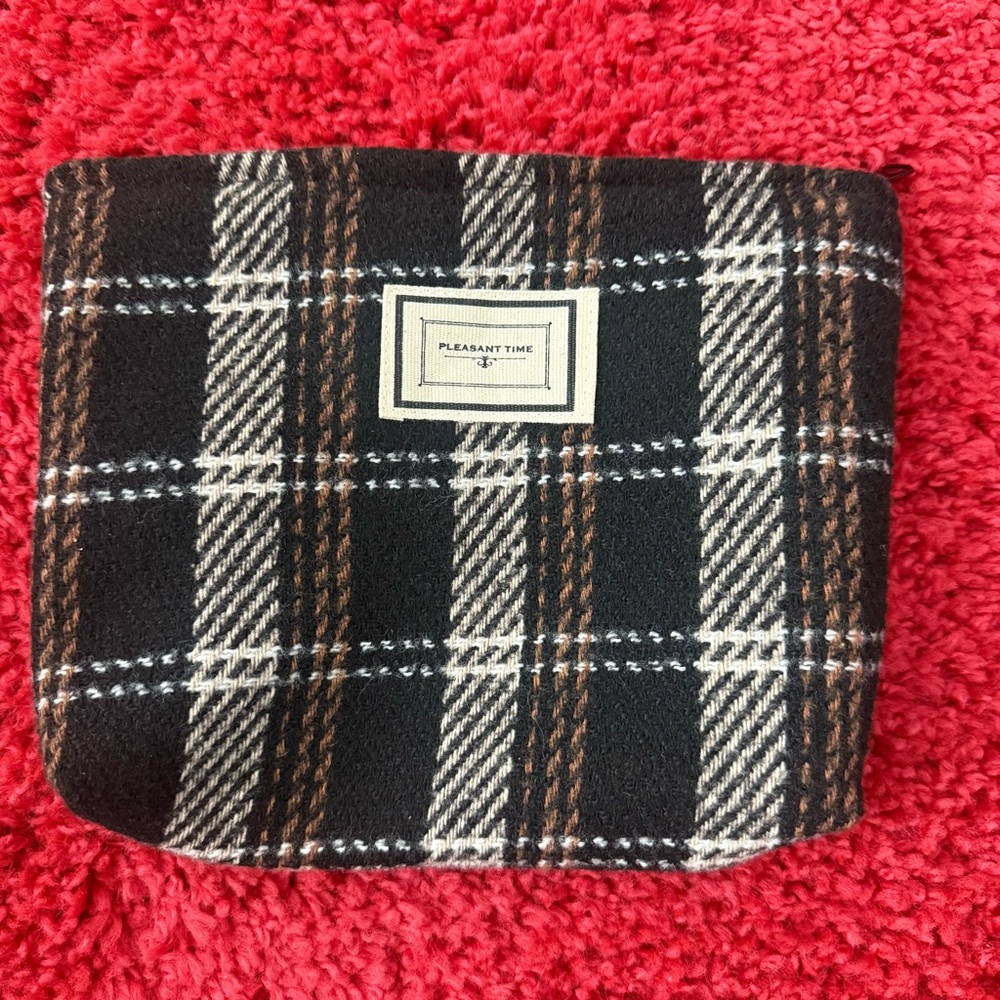 Pleasant Time Cosmetic Large Pouch